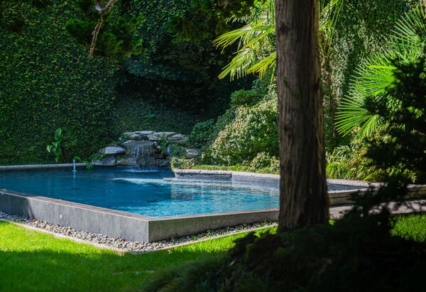 Villa Maestosa: Activities, Amenities, Building Exterior, Facilities, Garden, Hot Tub, Main Entrance, Planimetry, Pool, Spring, Summer