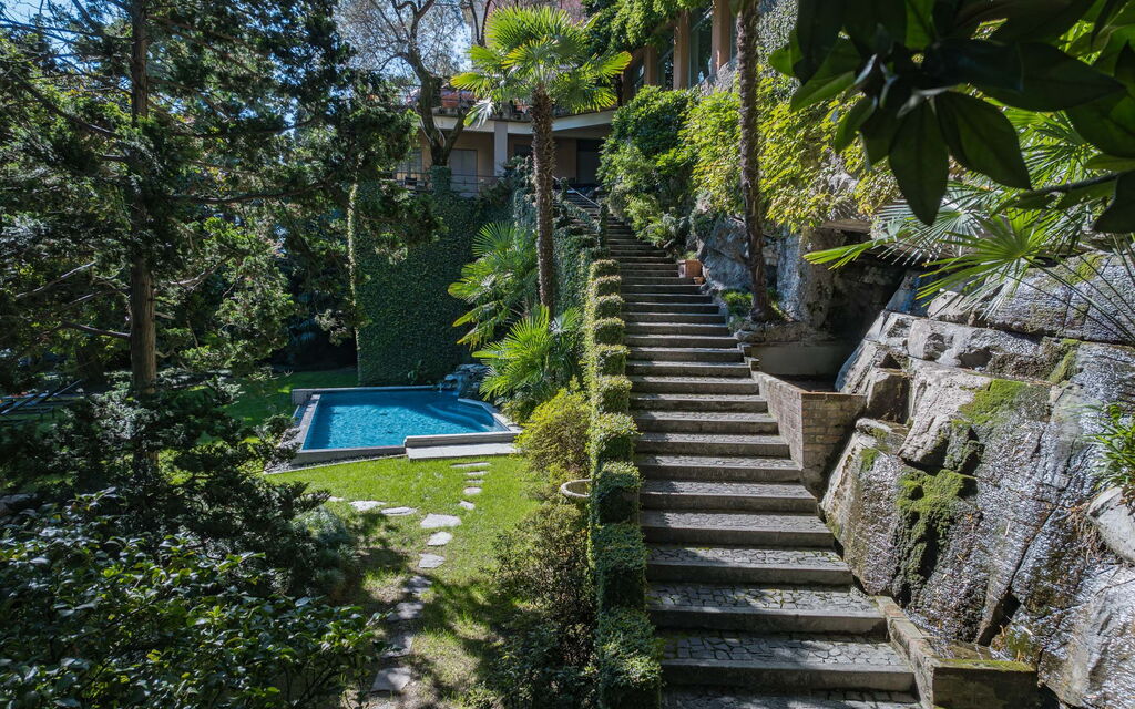 Villa Maestosa: Activities, Amenities, Building Exterior, Facilities, Garden, Hot Tub, Main Entrance, Planimetry, Pool, Spring, Summer