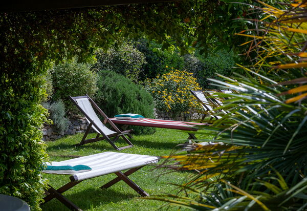 Villa Terranova: Activities, Balcony / Terrace / Patio, Building Exterior, Garden, Pool, Spring, Summer