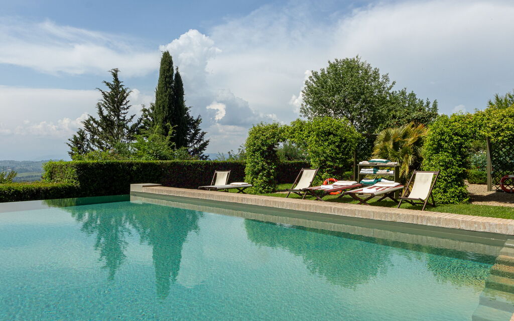 Villa Terranova: Activities, Balcony / Terrace / Patio, Building Exterior, Garden, Pool, Spring, Summer