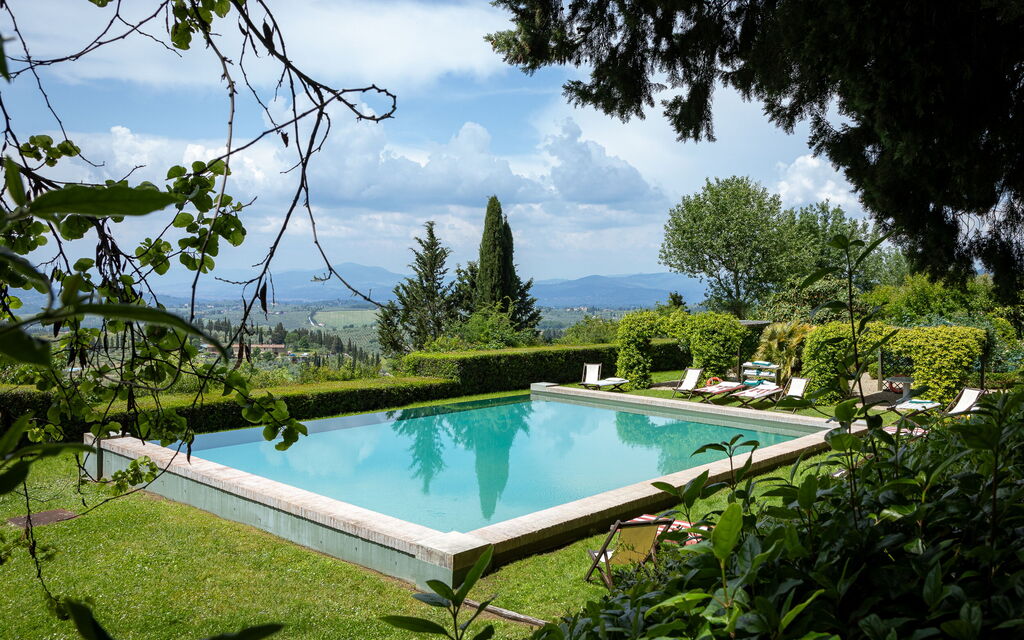 Villa Terranova: Activities, Balcony / Terrace / Patio, Building Exterior, Garden, Pool, Spring, Summer