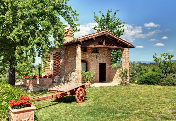 Villa Baronessa: Balcony / Terrace / Patio, Building Exterior, Garden, Pool, Spring, Summer