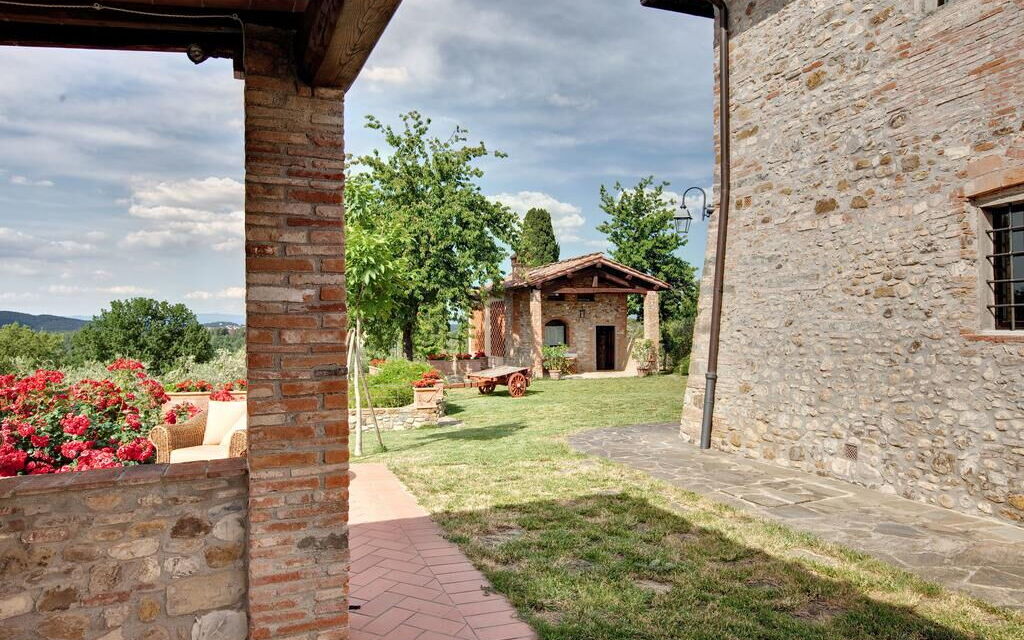 Villa Baronessa: Balcony / Terrace / Patio, Building Exterior, Garden, Pool, Spring, Summer