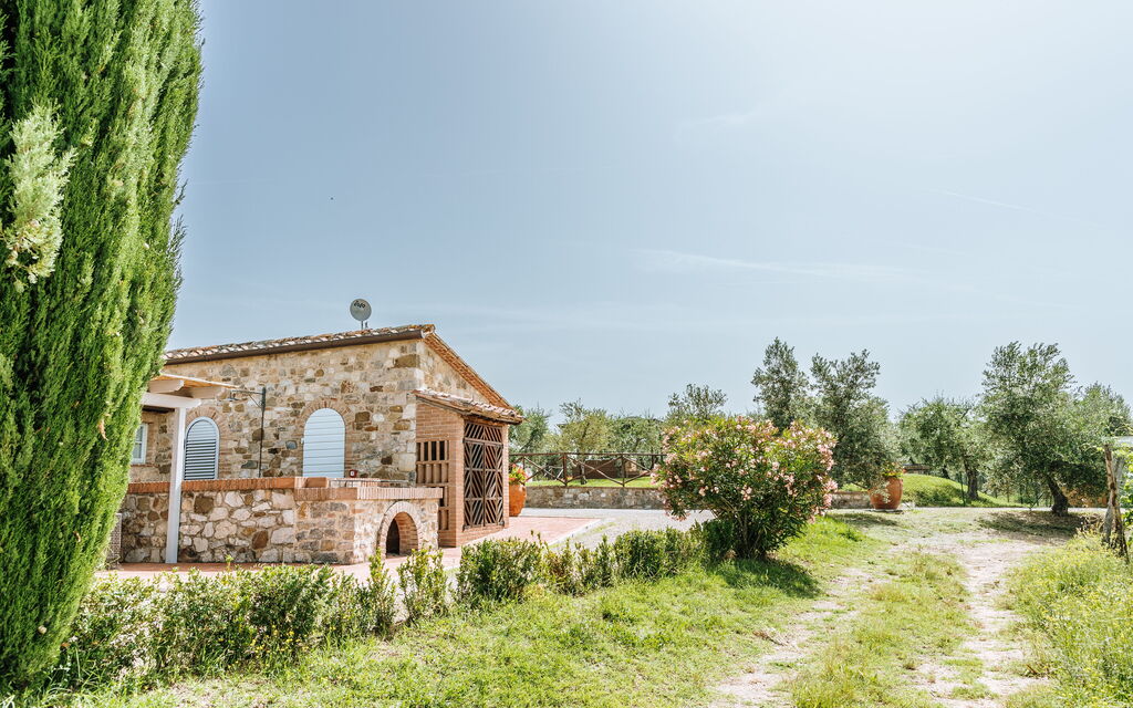 Villa Riello: Activities, Amenities, Balcony / Terrace / Patio, Building Exterior, Facilities, Garden, Kitchen, Main Entrance, Pool, Scenic View, Spring, Summer, Wellness
