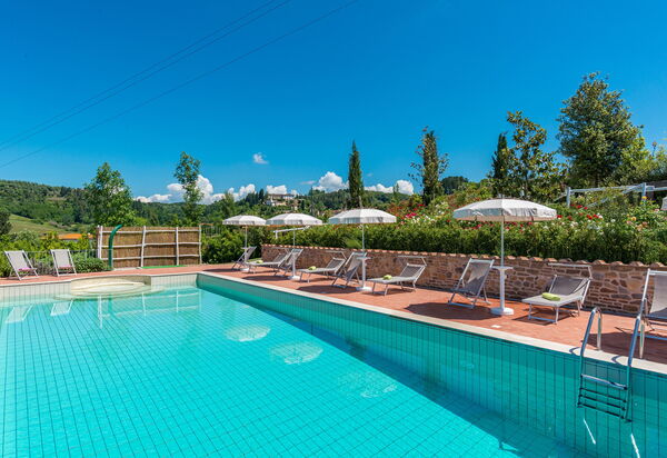 Villa San Gerbero 21: Building Exterior, Food, Hot Tub, Kitchen, Outdoor, Pool, Spring, Summer, Wellness