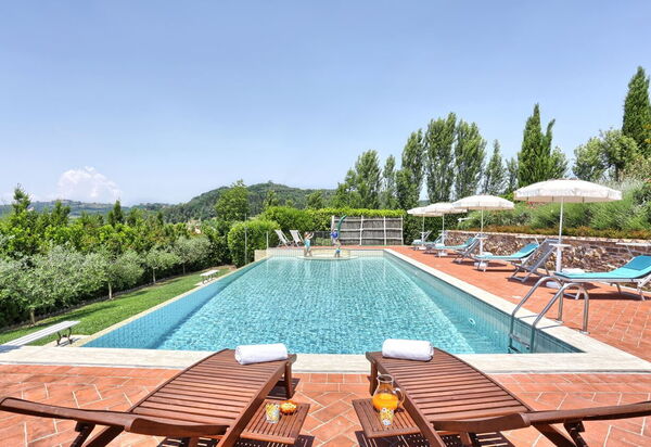 Villa San Gerbero 21: Building Exterior, Food, Hot Tub, Kitchen, Outdoor, Pool, Spring, Summer, Wellness