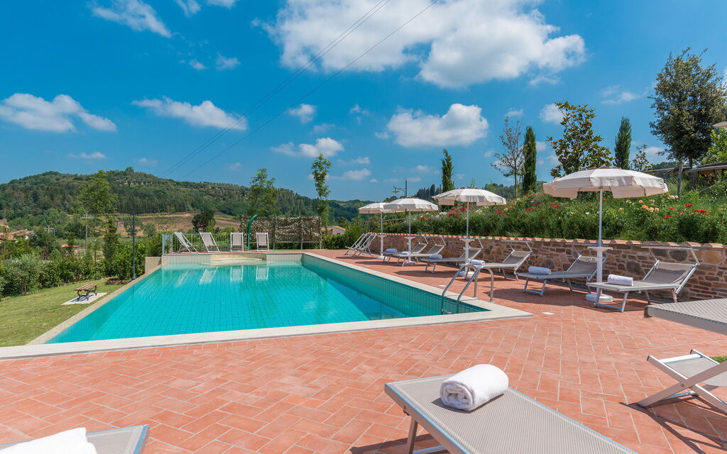 Villa San Gerbero 21: Building Exterior, Food, Hot Tub, Kitchen, Outdoor, Pool, Spring, Summer, Wellness