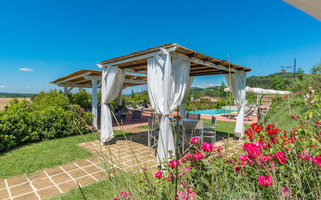 Villa San Gerbero 21: Building Exterior, Food, Hot Tub, Kitchen, Outdoor, Pool, Spring, Summer, Wellness