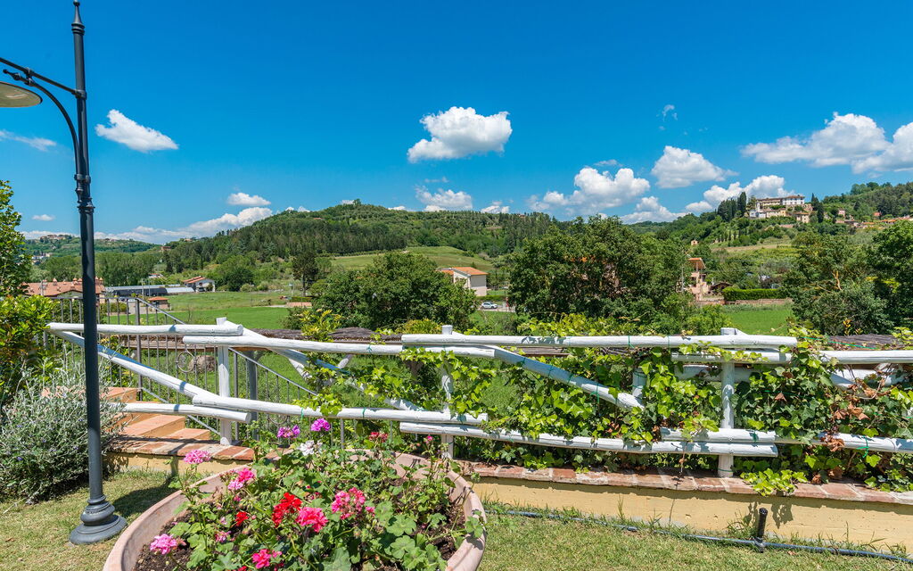 Villa San Gerbero 21: Building Exterior, Food, Hot Tub, Kitchen, Outdoor, Pool, Spring, Summer, Wellness