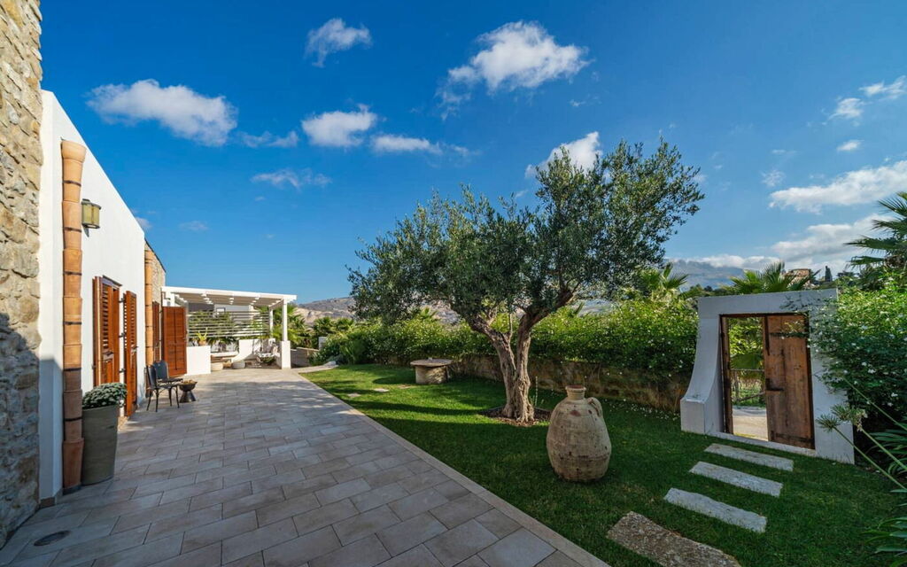Villa Trepida