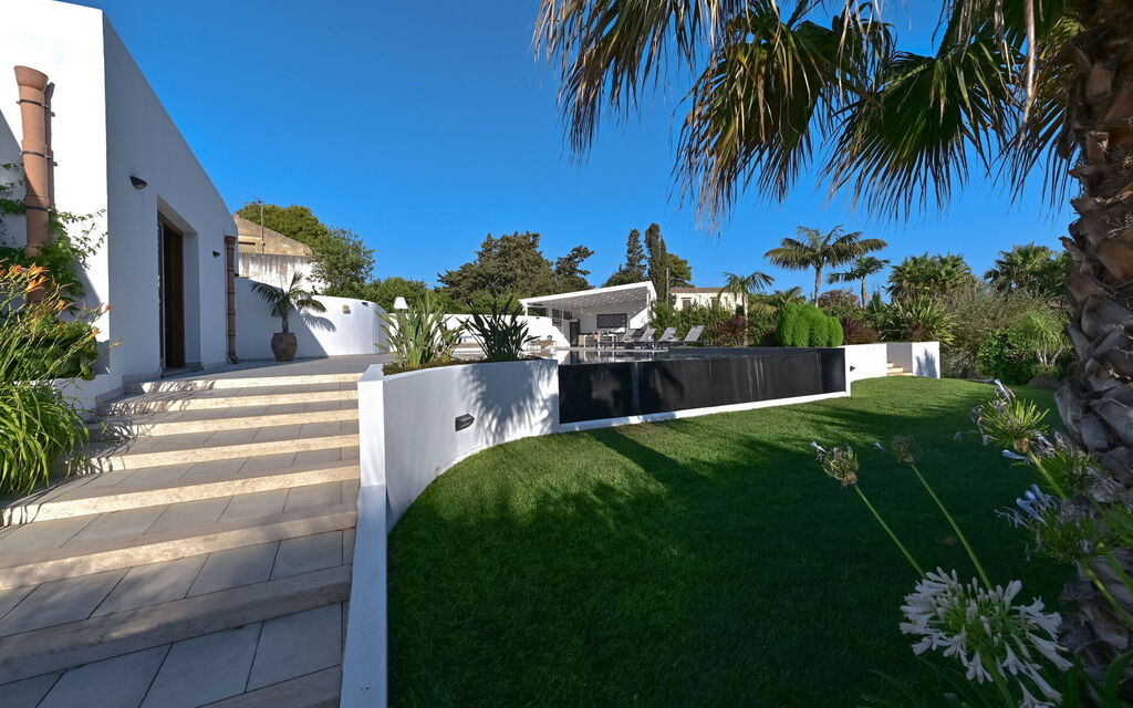 Villa Trepida