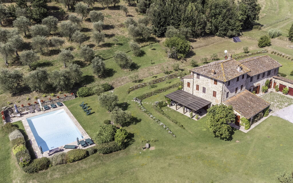 Villa Venere 12: Activities, Amenities, Building Exterior, Garden, Pool, Spring, Summer, Wellness