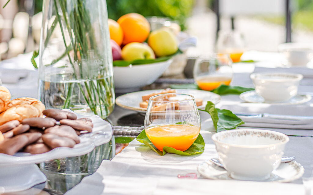 Villa Bolgheri: Attività, Balcone / Terrazza / Patio, Benessere, Caratteristiche, Dettagli della stanza, Entrata Principale, Estate, Esterni, Piscina, Primavera, Vista Panoramica