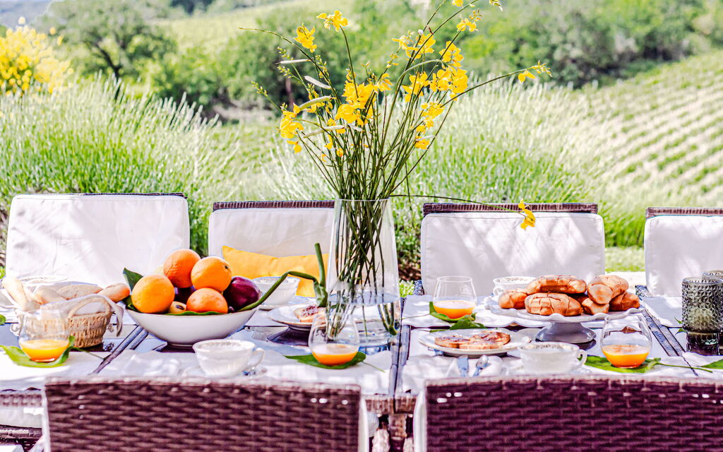 Villa Bolgheri: Attività, Balcone / Terrazza / Patio, Benessere, Caratteristiche, Dettagli della stanza, Entrata Principale, Estate, Esterni, Piscina, Primavera, Vista Panoramica