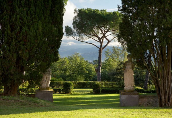 Villa Chiesetti: Attività, Balcone / Terrazza / Patio, Benessere, Caratteristiche, Esterni, Giardino, Piscina, Primavera