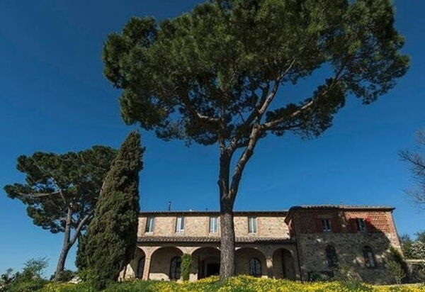 Villa Cerreto: Activities, Building Exterior, Garden, Hot Tub, Pool, Scenic View, Spring, Summer