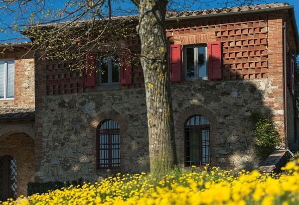 Villa Cerreto: Activities, Building Exterior, Garden, Hot Tub, Pool, Scenic View, Spring, Summer