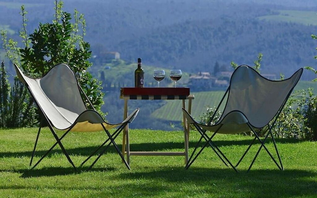 Villa Cerreto: Attività, Estate, Esterni, Giardino, Idromassaggio, Piscina, Primavera, Vista Panoramica