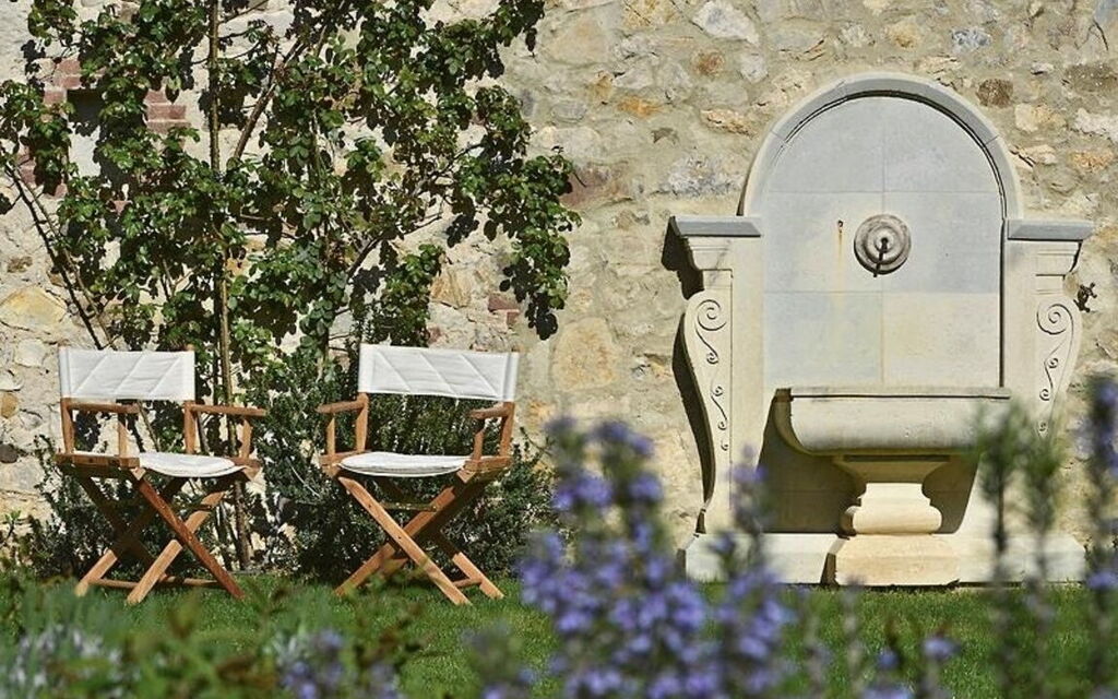 Villa Cerreto: Attività, Estate, Esterni, Giardino, Idromassaggio, Piscina, Primavera, Vista Panoramica