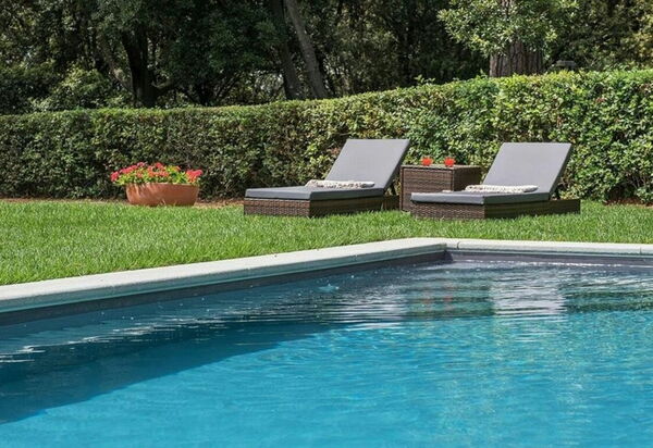 Villa Dante: all'aperto, Balcone / Terrazza / Patio, Caratteristiche, Estate, Esterni, Giardino, Piscina, Primavera