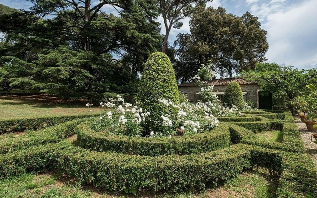 Villa Dante: all'aperto, Balcone / Terrazza / Patio, Caratteristiche, Estate, Esterni, Giardino, Piscina, Primavera