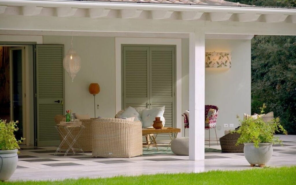 Villa Verde Beach: all'aperto, Balcone / Terrazza / Patio, Caratteristiche, Estate, Esterni, Giardino, Primavera