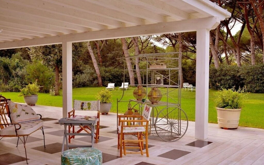 Villa Verde Beach: all'aperto, Balcone / Terrazza / Patio, Caratteristiche, Estate, Esterni, Giardino, Primavera