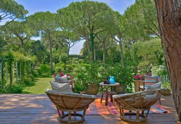 Villa Bibbona: all'aperto, Balcone / Terrazza / Patio, Estate, Esterni, Giardino, Piscina, Primavera