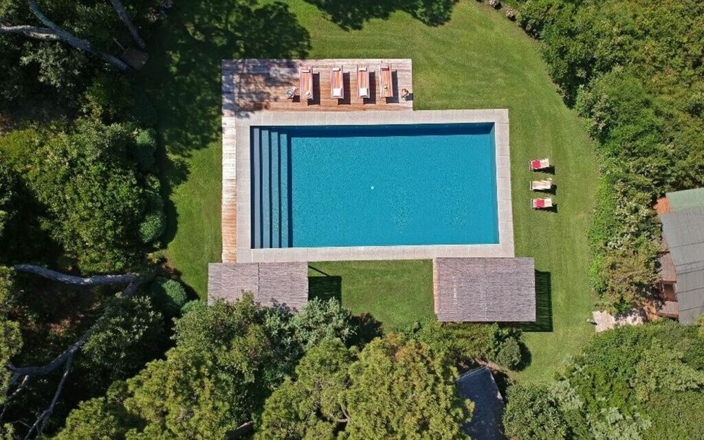 Villa Bibbona: all'aperto, Balcone / Terrazza / Patio, Estate, Esterni, Giardino, Piscina, Primavera