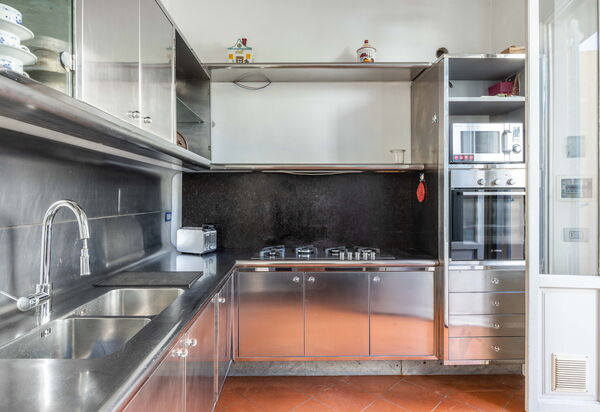 Donizetti Escape: Attività, Balcone / Terrazza / Patio, Entrata Principale, Estate, Primavera, Servizi