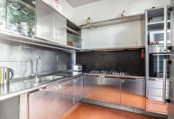 Donizetti Escape: Attività, Balcone / Terrazza / Patio, Entrata Principale, Estate, Primavera, Servizi