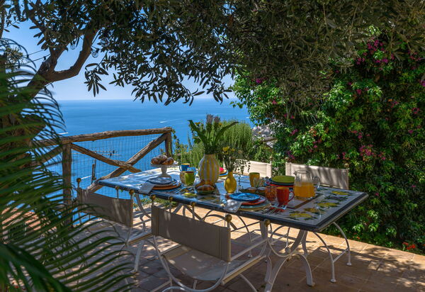 Villa Manieri: Building Exterior, Facilities, Pool, Spring, Summer, Wellness