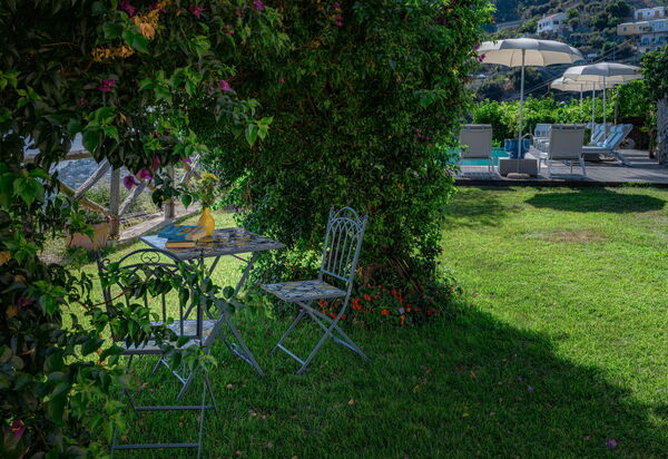 Villa Manieri: Building Exterior, Facilities, Pool, Spring, Summer, Wellness