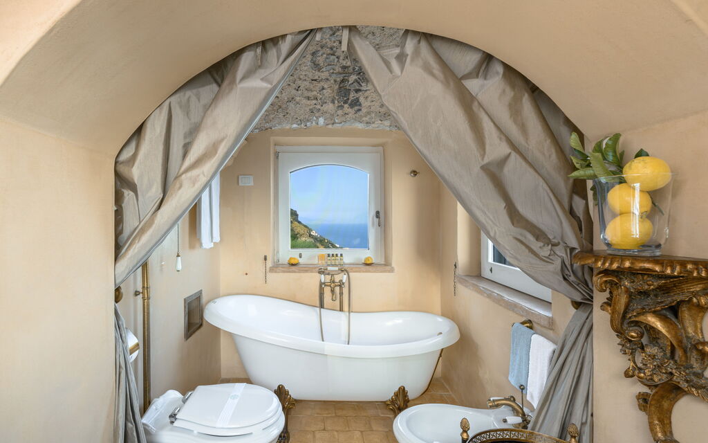 Villa Manieri: Building Exterior, Facilities, Pool, Spring, Summer, Wellness