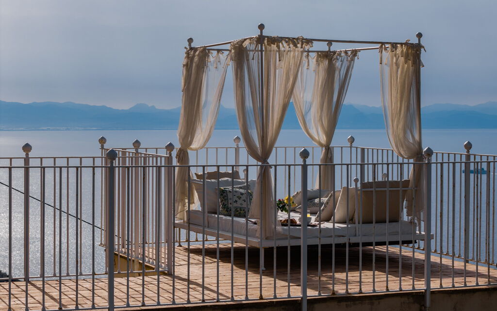 Villa Manieri: Building Exterior, Facilities, Pool, Spring, Summer, Wellness