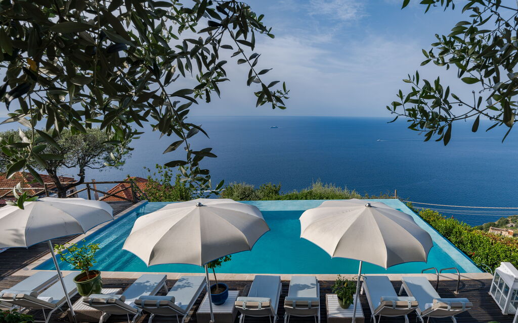 Villa Manieri: Building Exterior, Facilities, Pool, Spring, Summer, Wellness