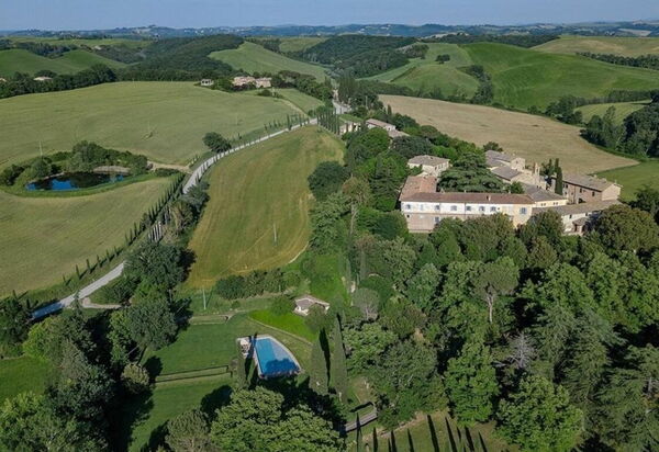 Villa Dal Ponte: Amenities, Balcony / Terrace / Patio, Building Exterior, Garden, Hot Tub, Pool, Spring, Summer, Wellness