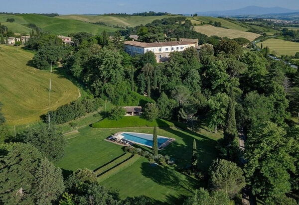 Villa Dal Ponte: Amenities, Balcony / Terrace / Patio, Building Exterior, Garden, Hot Tub, Pool, Spring, Summer, Wellness