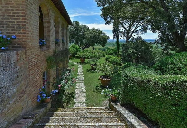 Villa Dal Ponte: Amenities, Balcony / Terrace / Patio, Building Exterior, Garden, Hot Tub, Pool, Spring, Summer, Wellness