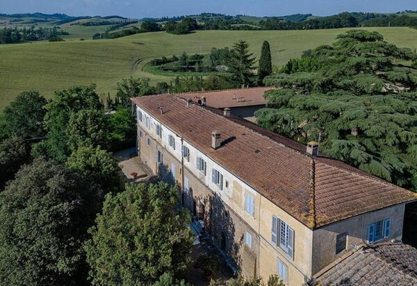 Villa Dal Ponte: Amenities, Balcony / Terrace / Patio, Building Exterior, Garden, Hot Tub, Pool, Spring, Summer, Wellness