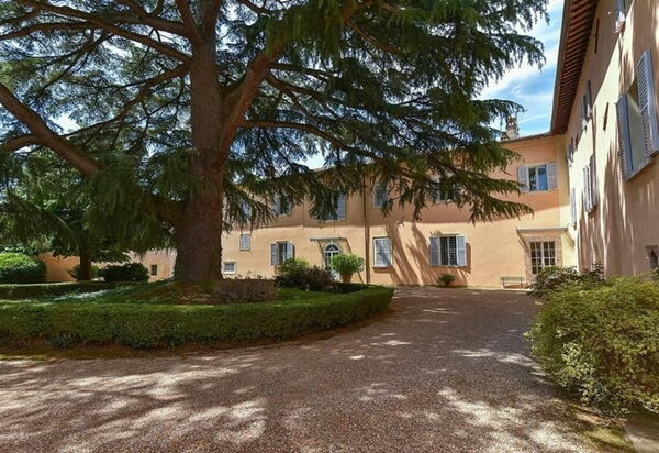 Villa Dal Ponte: Amenities, Balcony / Terrace / Patio, Building Exterior, Garden, Hot Tub, Pool, Spring, Summer, Wellness