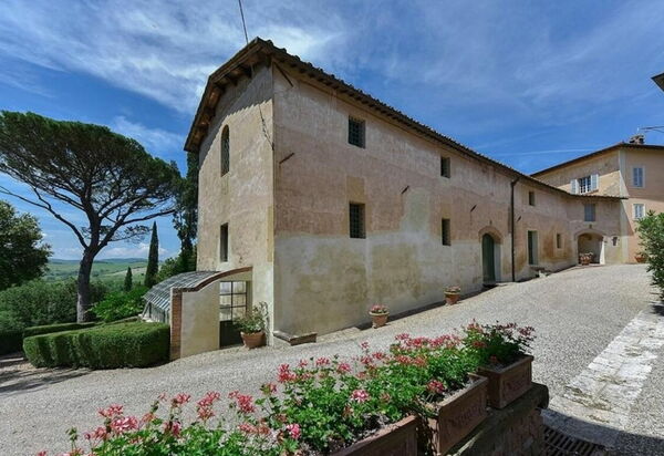 Villa Dal Ponte: Amenities, Balcony / Terrace / Patio, Building Exterior, Garden, Hot Tub, Pool, Spring, Summer, Wellness