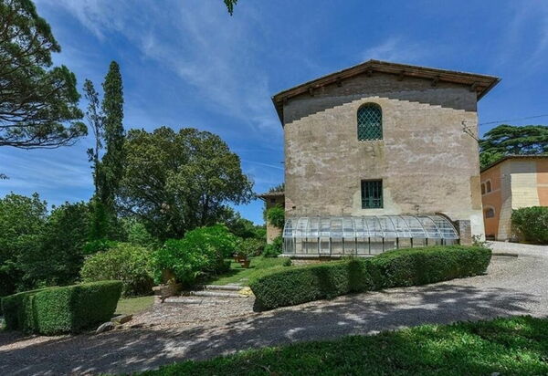 Villa Dal Ponte: Amenities, Balcony / Terrace / Patio, Building Exterior, Garden, Hot Tub, Pool, Spring, Summer, Wellness