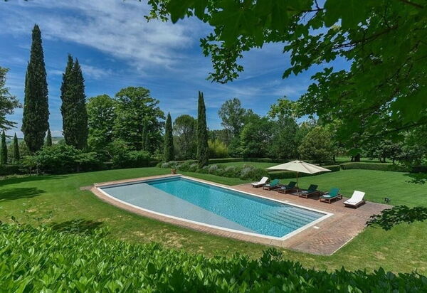 Villa Dal Ponte: Amenities, Balcony / Terrace / Patio, Building Exterior, Garden, Hot Tub, Pool, Spring, Summer, Wellness