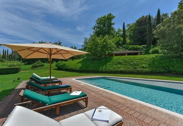 Villa Dal Ponte: Amenities, Balcony / Terrace / Patio, Building Exterior, Garden, Hot Tub, Pool, Spring, Summer, Wellness