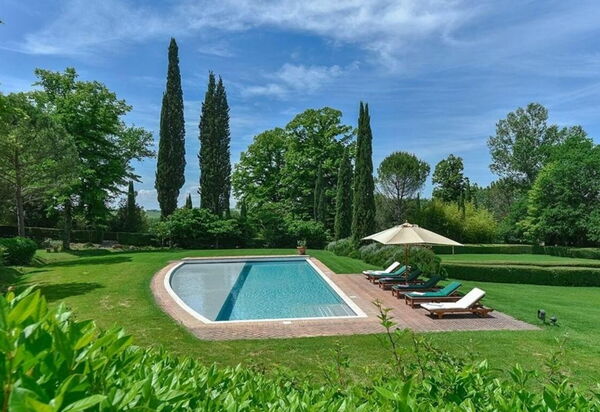 Villa Dal Ponte: Amenities, Balcony / Terrace / Patio, Building Exterior, Garden, Hot Tub, Pool, Spring, Summer, Wellness