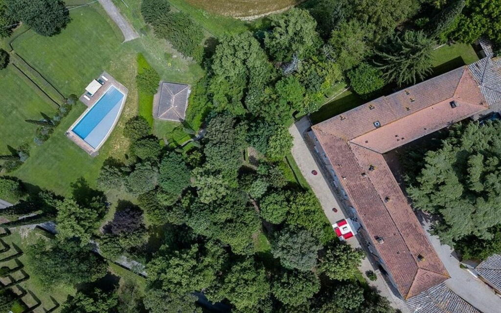 Villa Dal Ponte: Balcone / Terrazza / Patio, Benessere, Caratteristiche, Estate, Esterni, Giardino, Idromassaggio, Piscina, Primavera