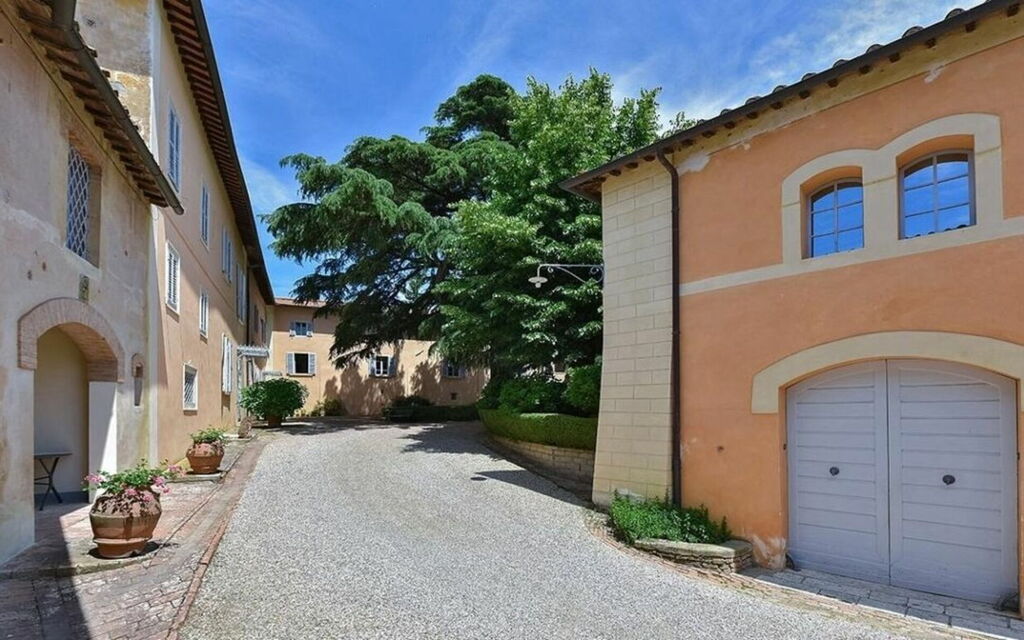 Villa Dal Ponte: Balcone / Terrazza / Patio, Benessere, Caratteristiche, Estate, Esterni, Giardino, Idromassaggio, Piscina, Primavera