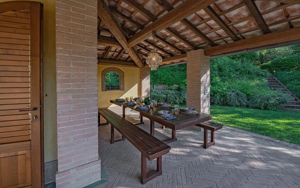 Villa Dal Ponte: Balcone / Terrazza / Patio, Benessere, Caratteristiche, Estate, Esterni, Giardino, Idromassaggio, Piscina, Primavera
