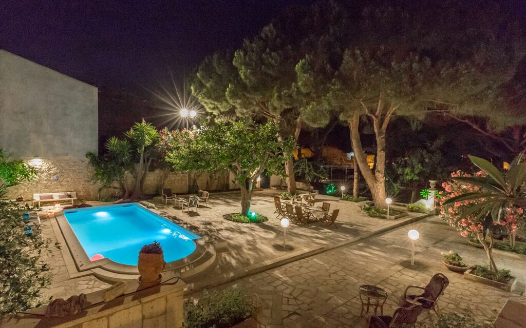 Villa Del Mare: Activities, Balcony / Terrace / Patio, Building Exterior, Pool, Spring, Summer